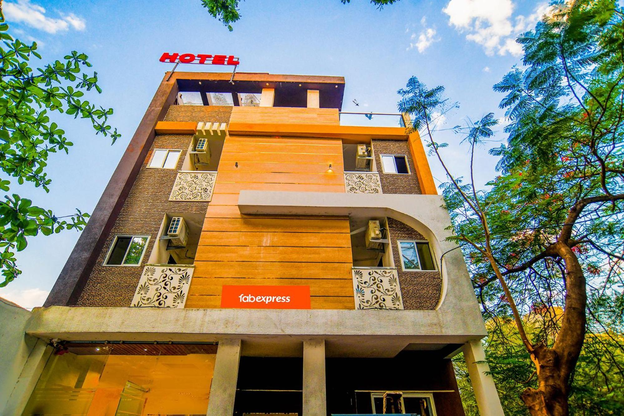 Hotel O Regal Indore Exterior photo